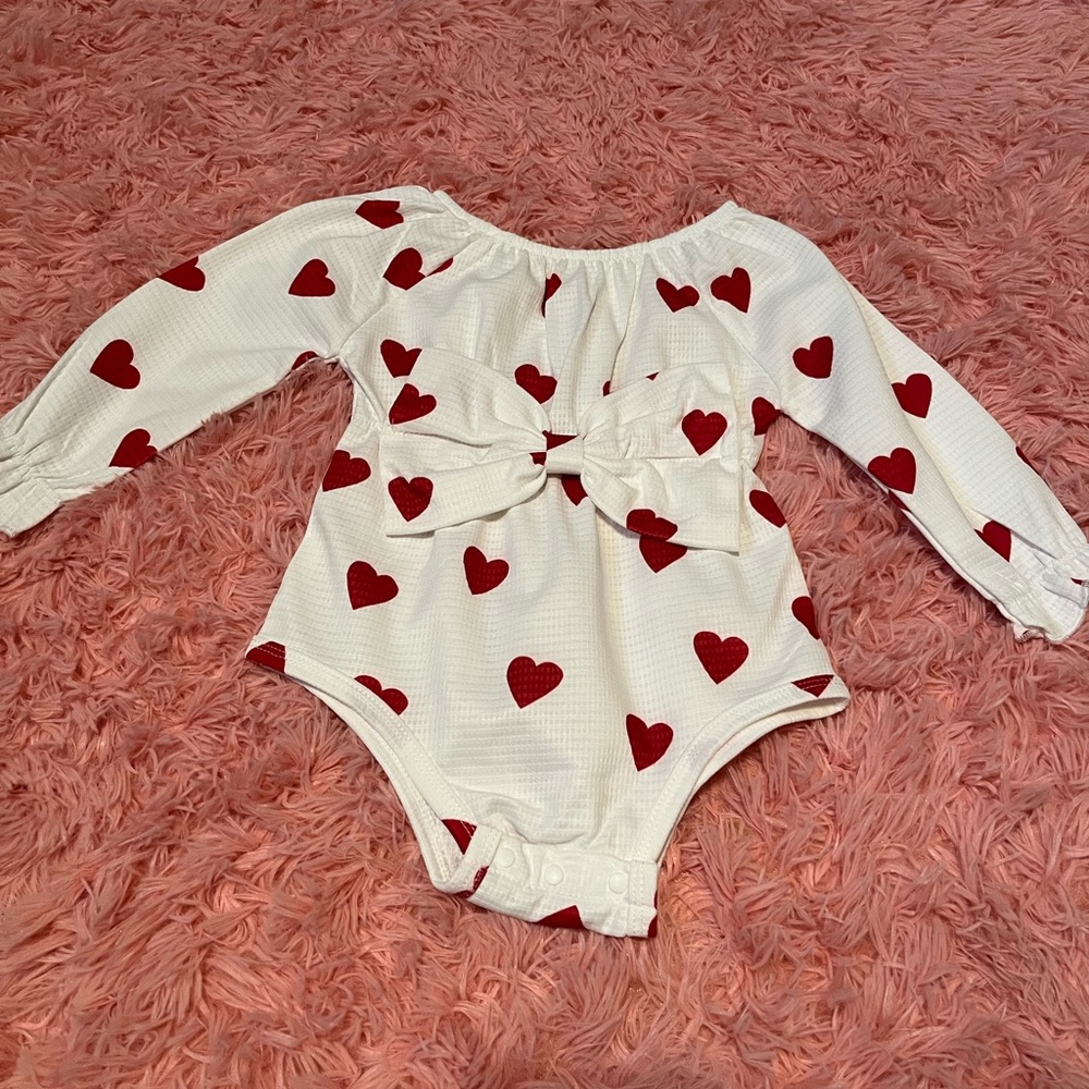 Baby girl heart one piece romper
